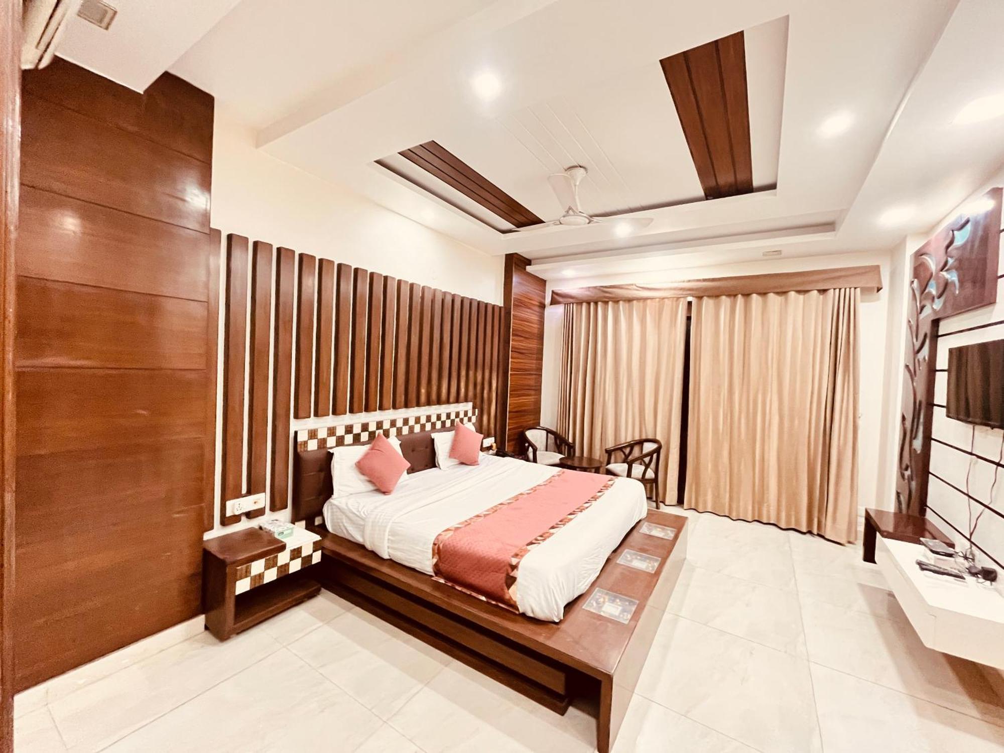 South Inn - Green Park Near Hauz Khas South Delhi New Delhi Ngoại thất bức ảnh
